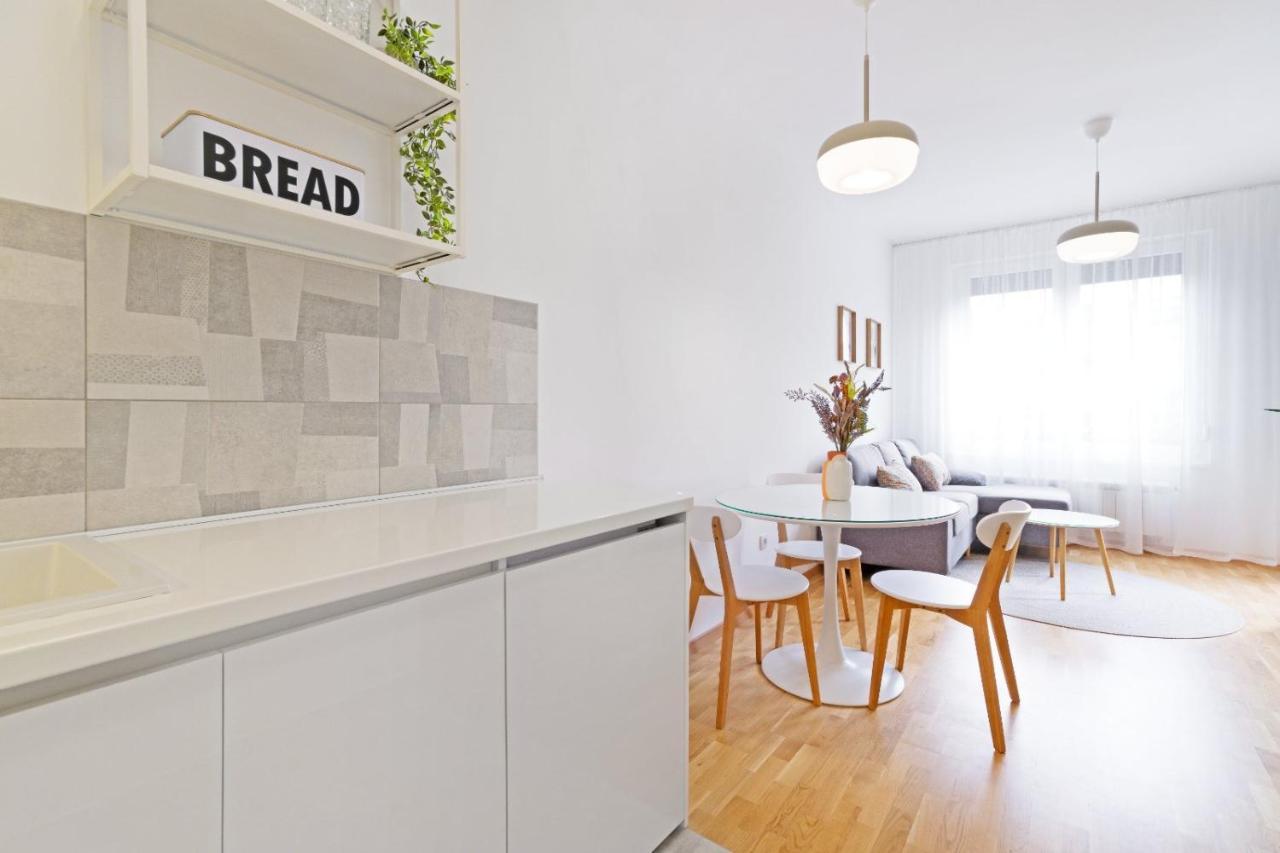 Goldenboy Apartments, Banja Luka Luaran gambar