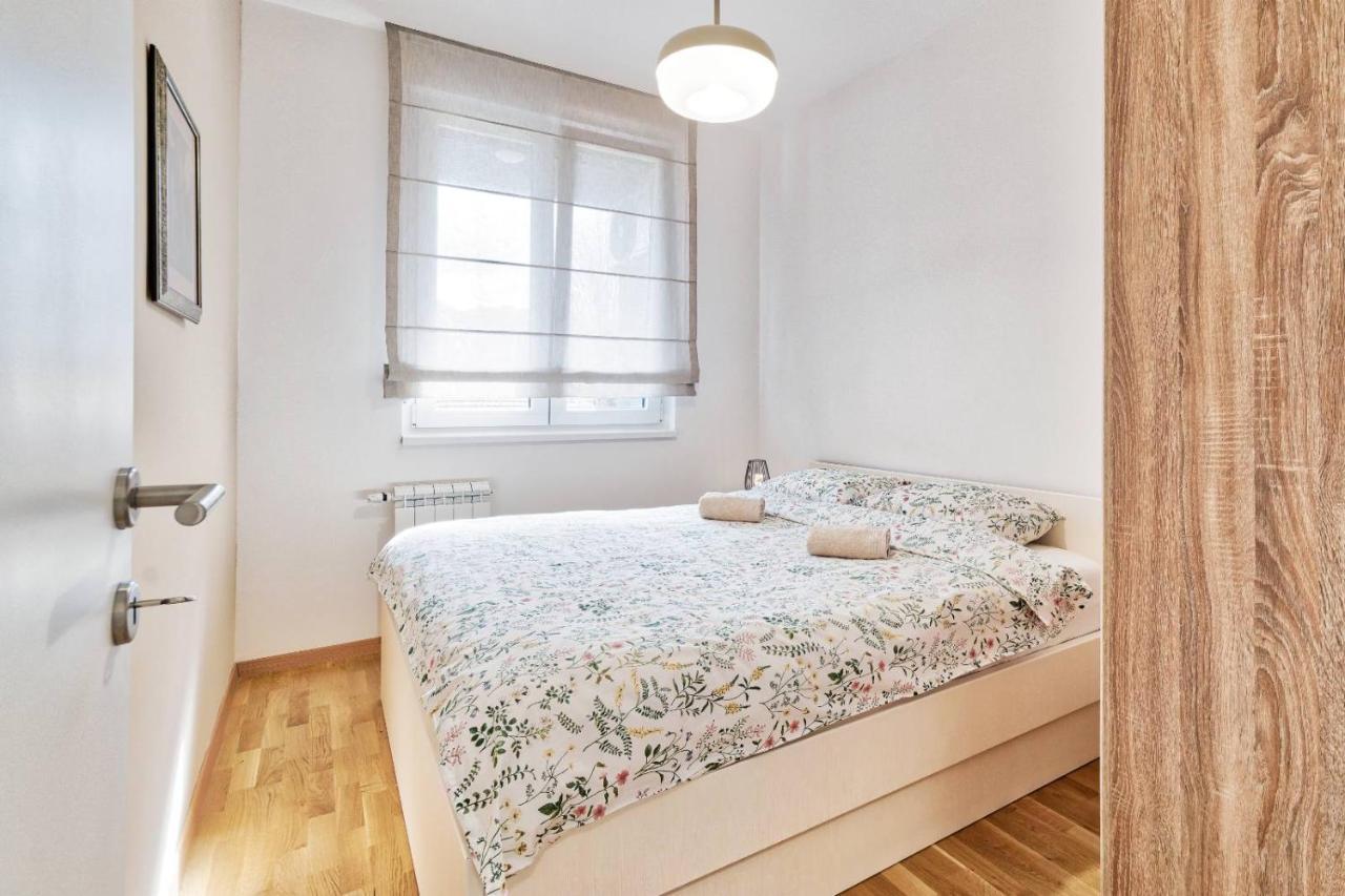 Goldenboy Apartments, Banja Luka Luaran gambar